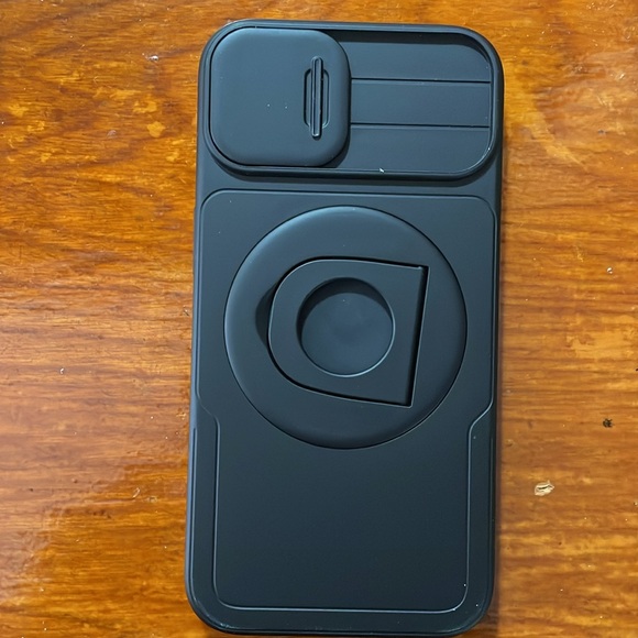 iPhone 13 rotatable case - Picture 3 of 7